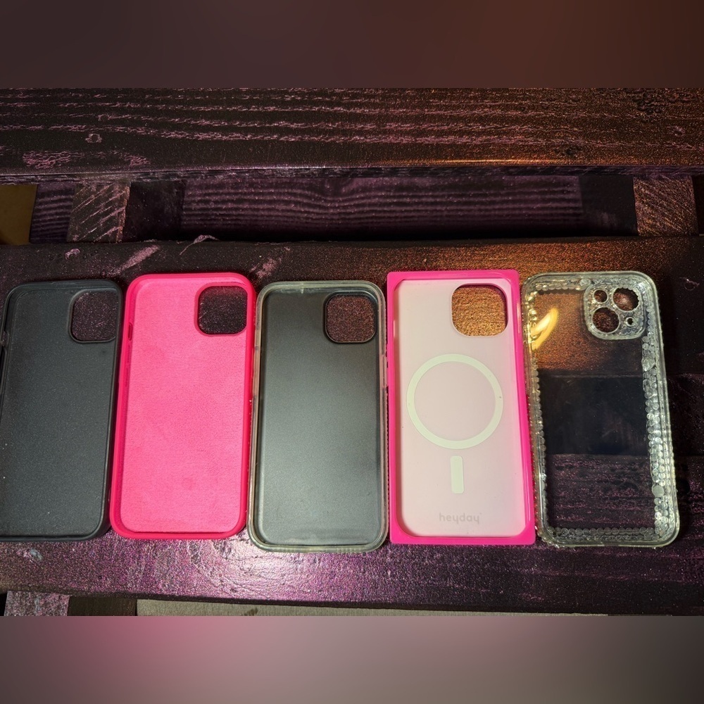 Stylish Glitter Phone Case Set - Red, Pink, Black - Picture 5 of 5